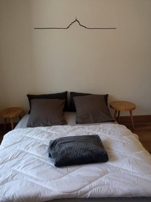 A 50 M De La Plage, Appartement De 35 M2 : Les Pieds Sales Brehal Exterior photo