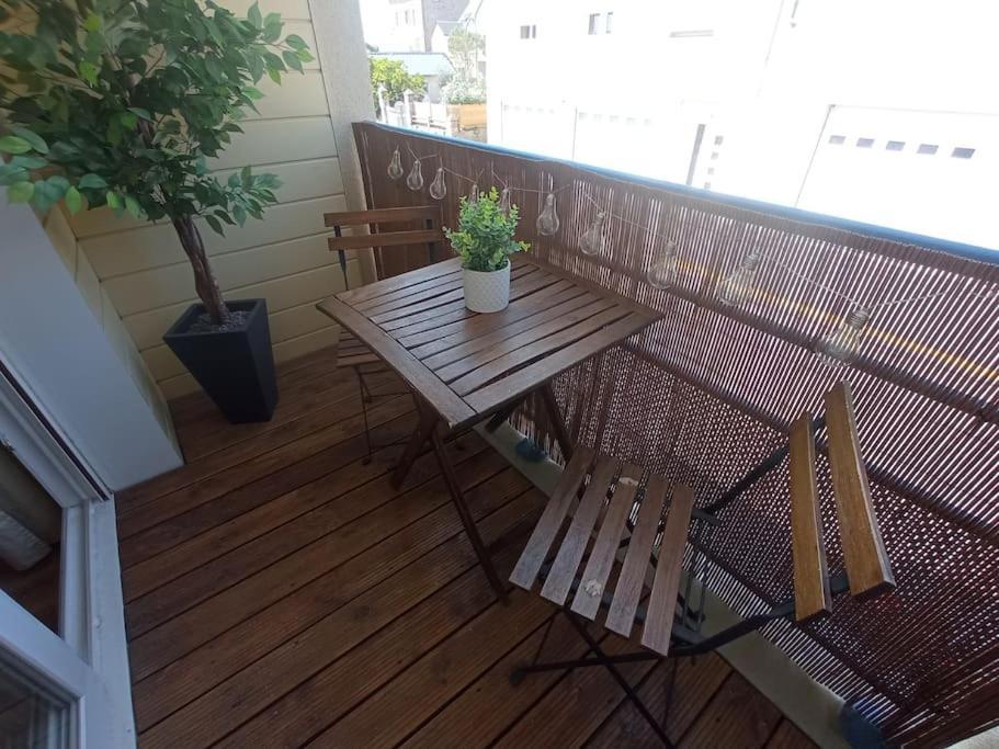 A 50 M De La Plage, Appartement De 35 M2 : Les Pieds Sales Brehal Exterior photo
